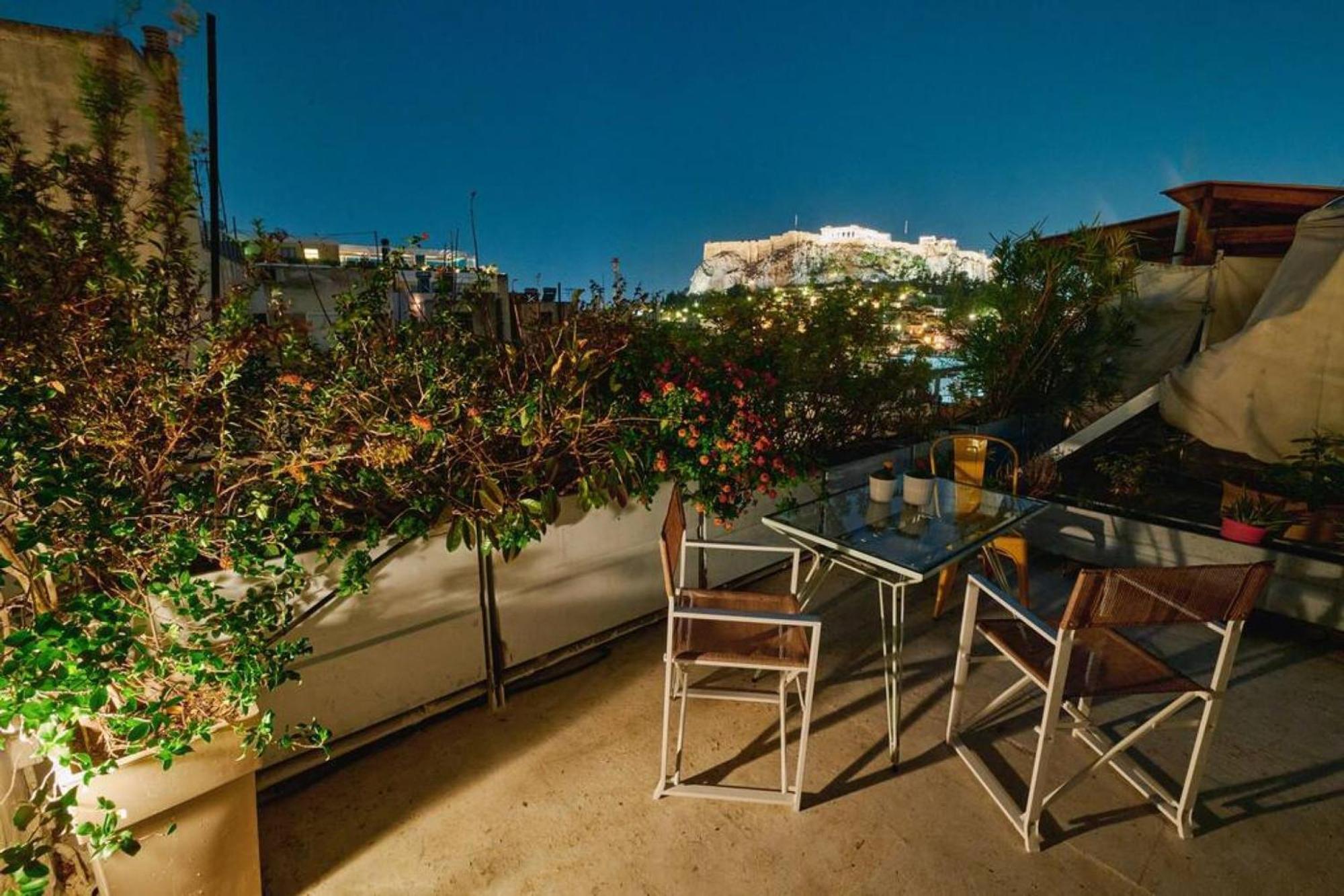 360 View In Roof With Patio *